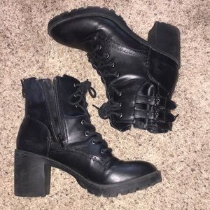 Steve Madden Compton Booties